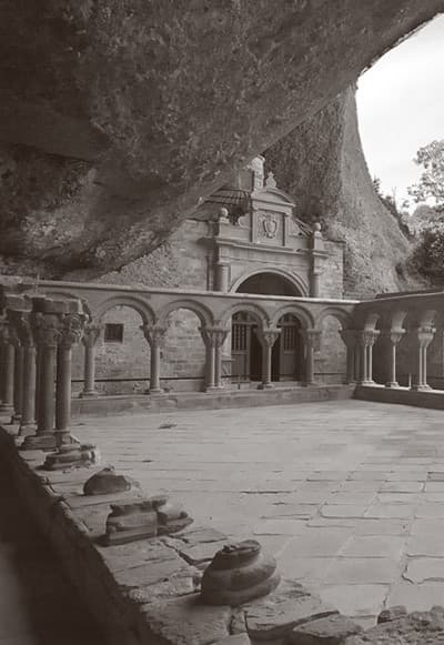 Cloister of the monastery of San Juan de la Peña.